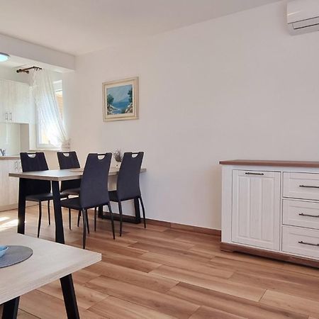 באסקה Apartments Barbalic D מראה חיצוני תמונה